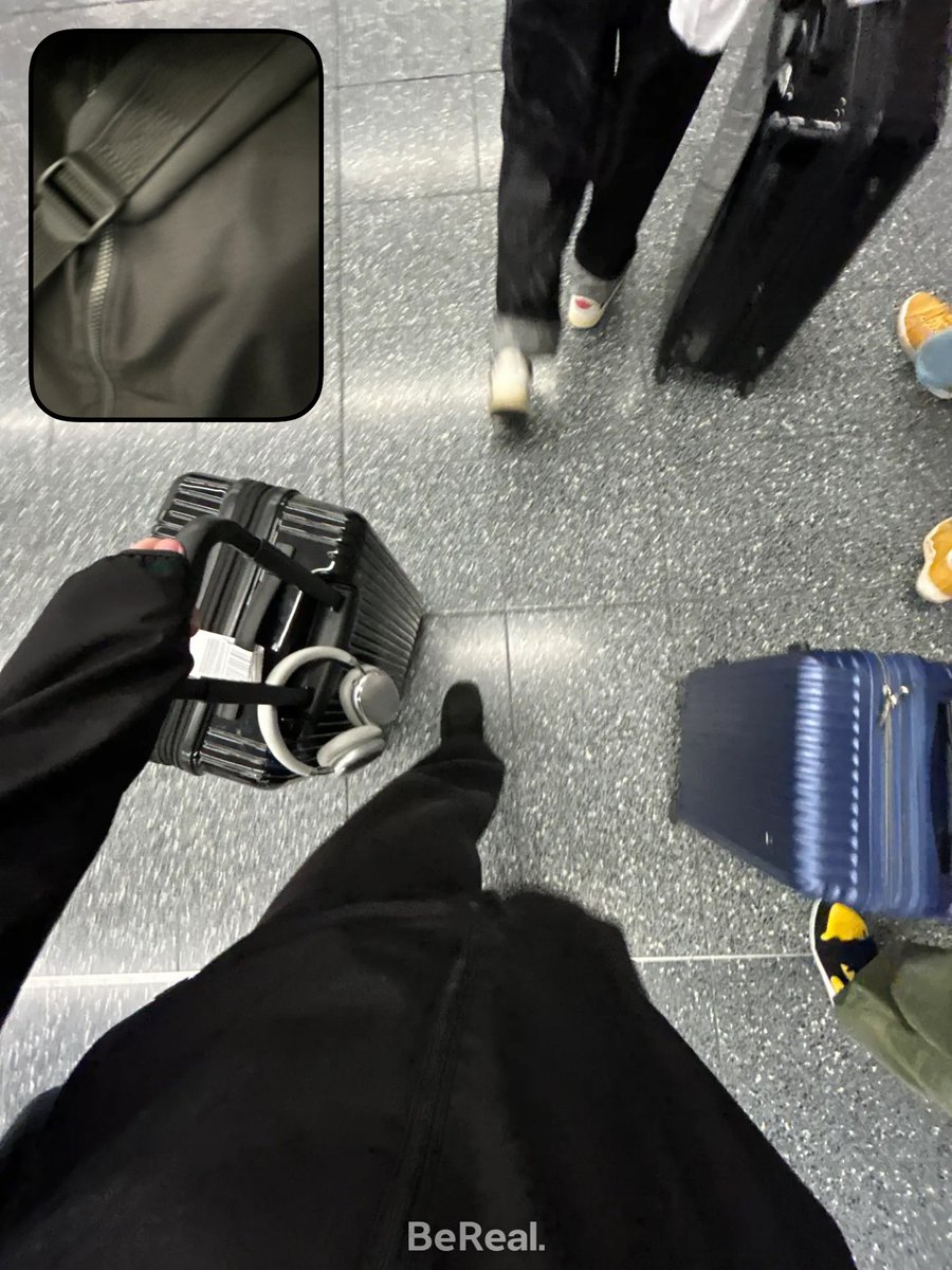 5pmwu_'s tweet photo. 東京の皆さんお邪魔します✈️🧳
 #日常垢  #日常垢さんと繋がりたい https://t.co/tebrh7Fepa