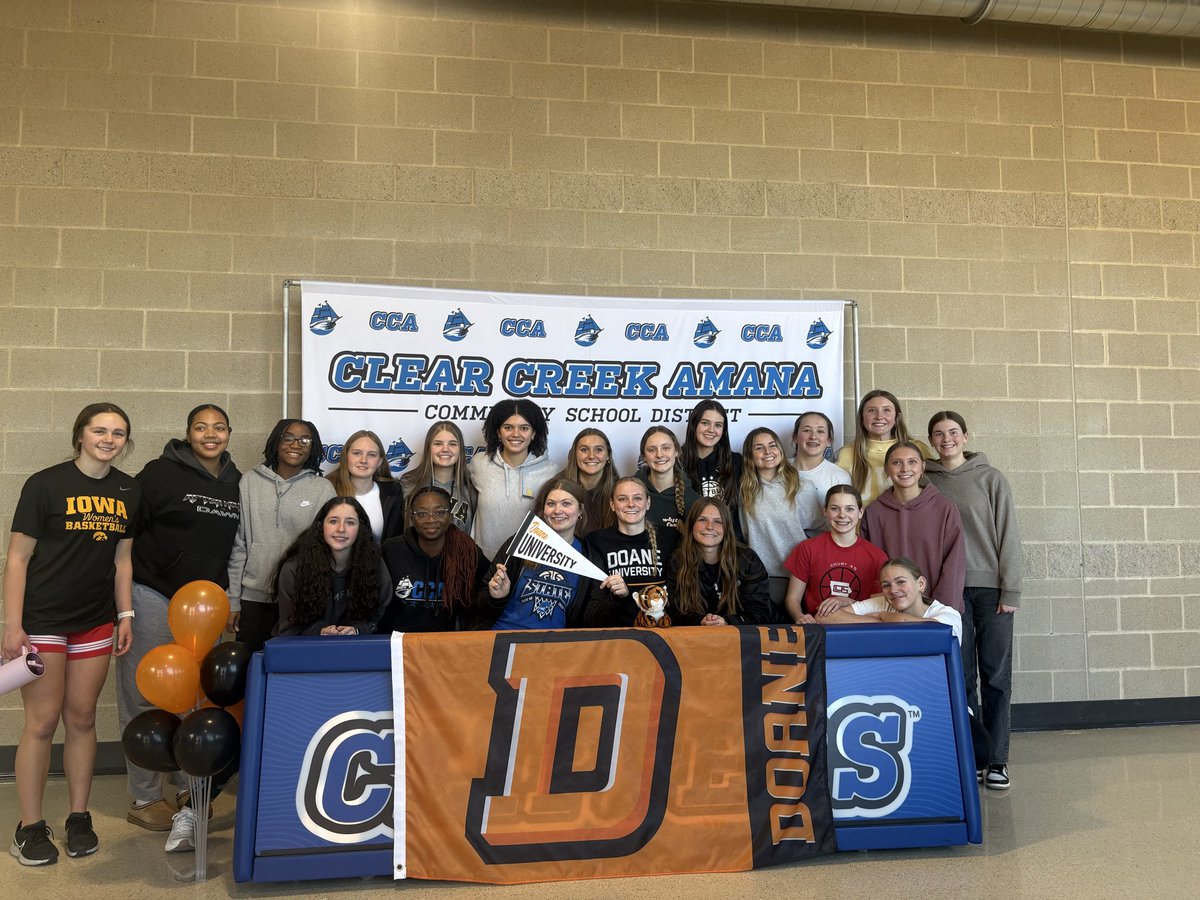 Congratulations to Lena Evans on signing to play basketball at Doane University!
<a href="/LenaEvans2026/">Lena Evans</a>