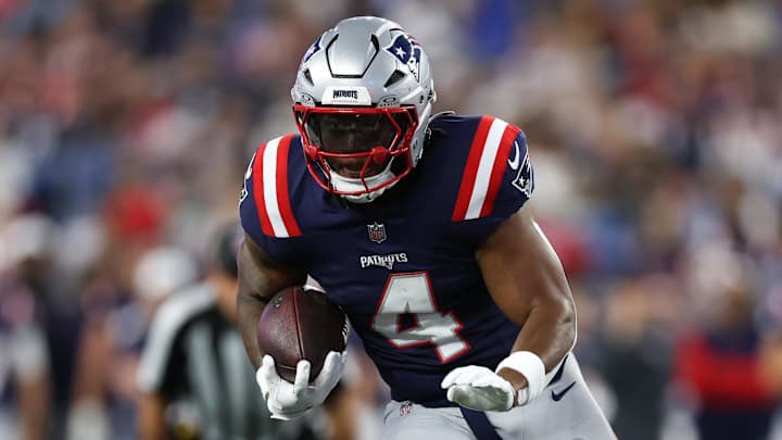Os Patriots dispensaram o RB Antonio Gibson. Ele rompeu o ligamento cruzado anterior (LCA) na Semana 5.

🗞️ <a href="/AdamSchefter/">Adam Schefter</a>