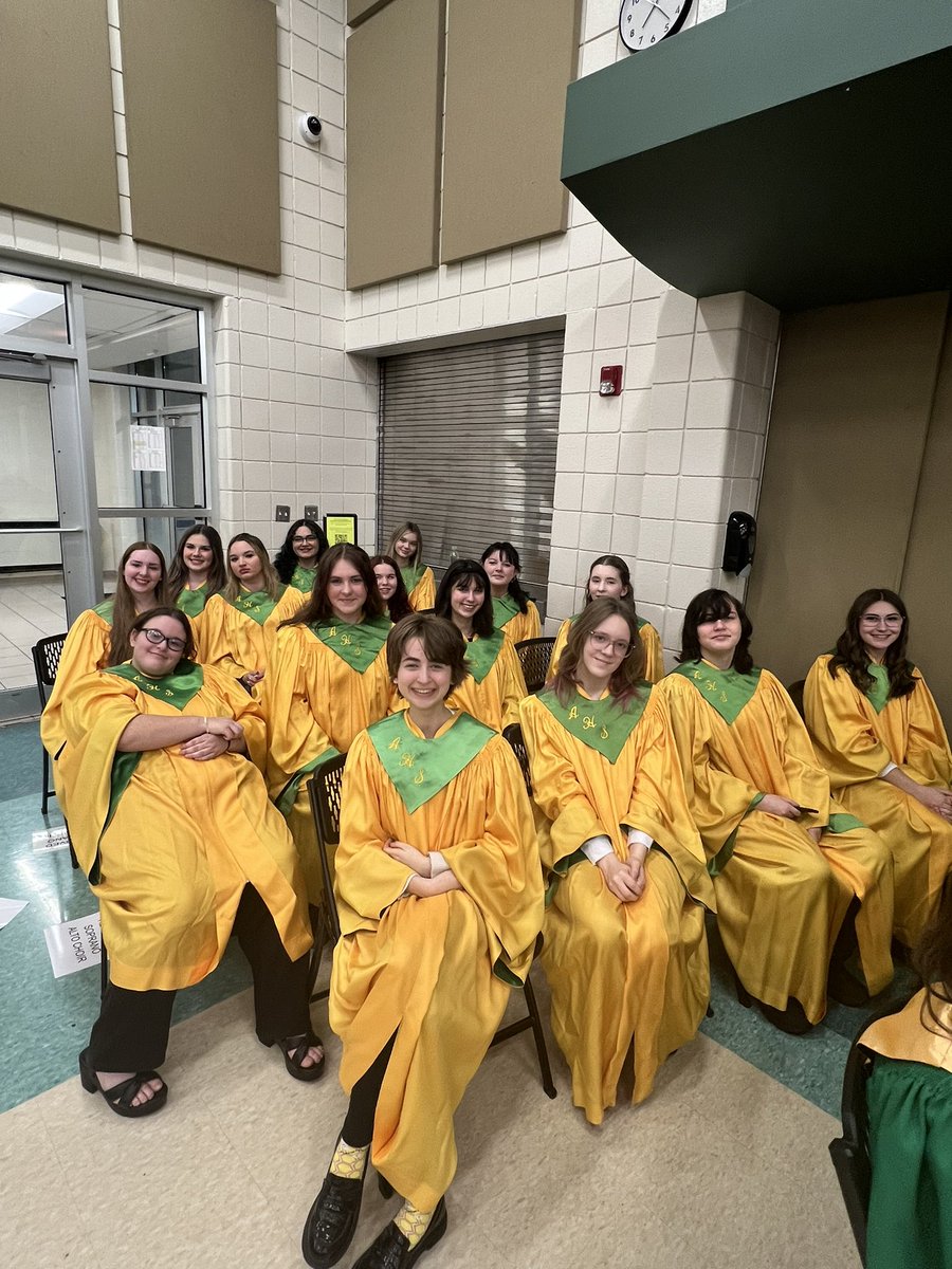 Ashley Harigan tweet media