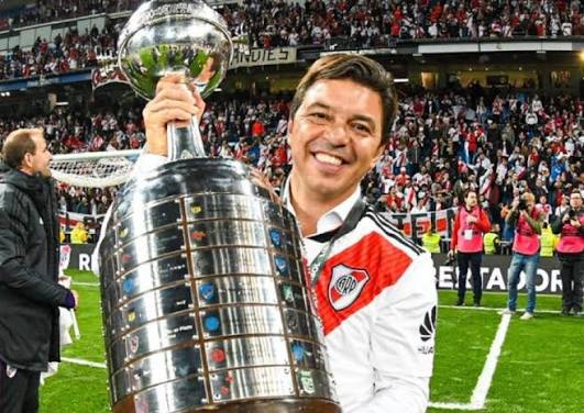 Luccavignoli tweet media