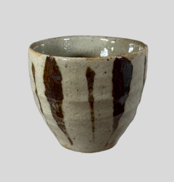 買取実績：加藤春鼎 灰志野ぐい呑】 瀬戸焼の伝統を現代に繋ぐ名工