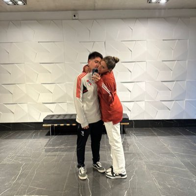 Valen_suarez23's tweet photo. #NuevaFotoDePerfil https://t.co/Al6HL9GDRf