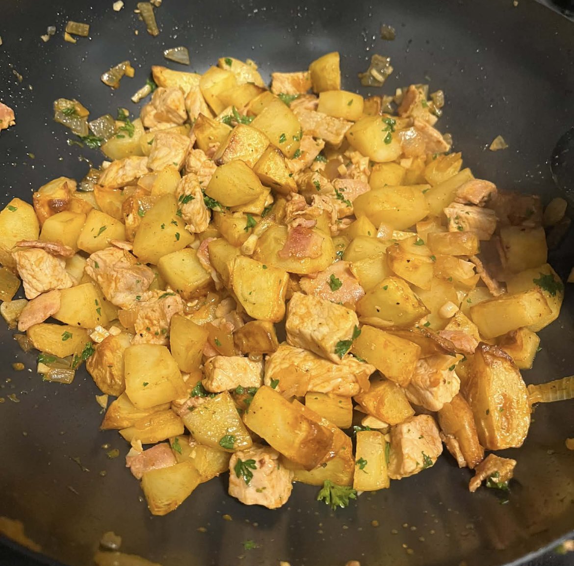 Alex Ohári 🔴⚫️ tweet media