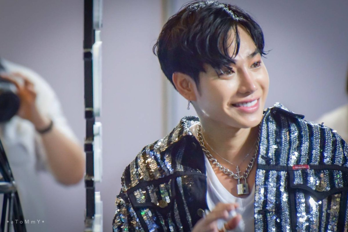 มอนิ่งค่ะ🩷🩷🩷
#มอร์นิ่ง702 
#เป๊กผลิตโชค
#PeckPaLitChoke