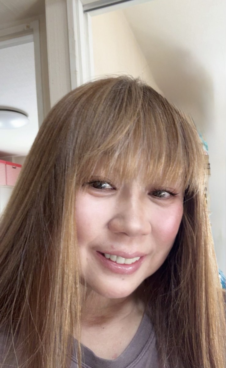 vivi0903's tweet image. おはよう😃
いい天気だね〜明日は雨らしいけど☔

さぁ今日は長丁場のレッスンです‼️
帰り道は ＃LIT のライブ観にいくの
名古屋で頑張っているボーイズグループ
楽しみや😋

今日もハッピーに行きましょう😃
よろしくお願いします。