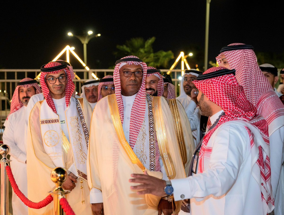 عمادة شؤون الطلاب بجامعة جازان tweet media