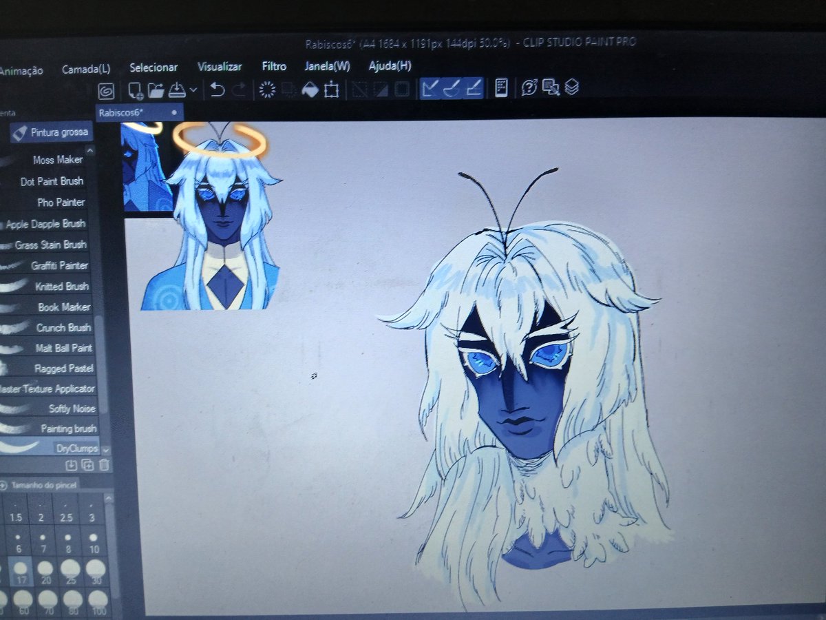 I drew my non-binary bird again, i'm getting the hang of their desing