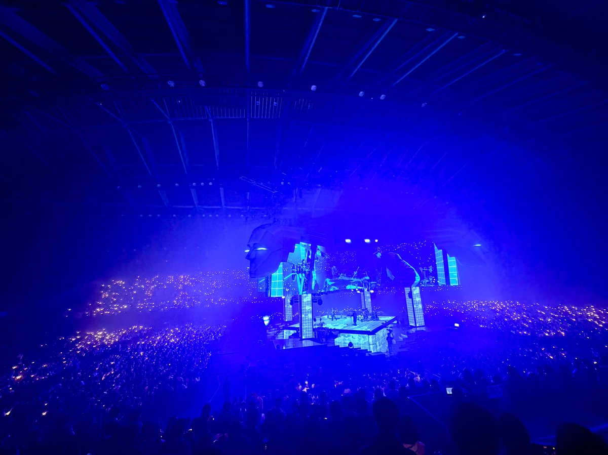 nkc0715's tweet photo. サマレインダイバー圧巻だったな
#KingGnu
#KingGnuCENTRALTour2026 https://t.co/B26OSgx6cV