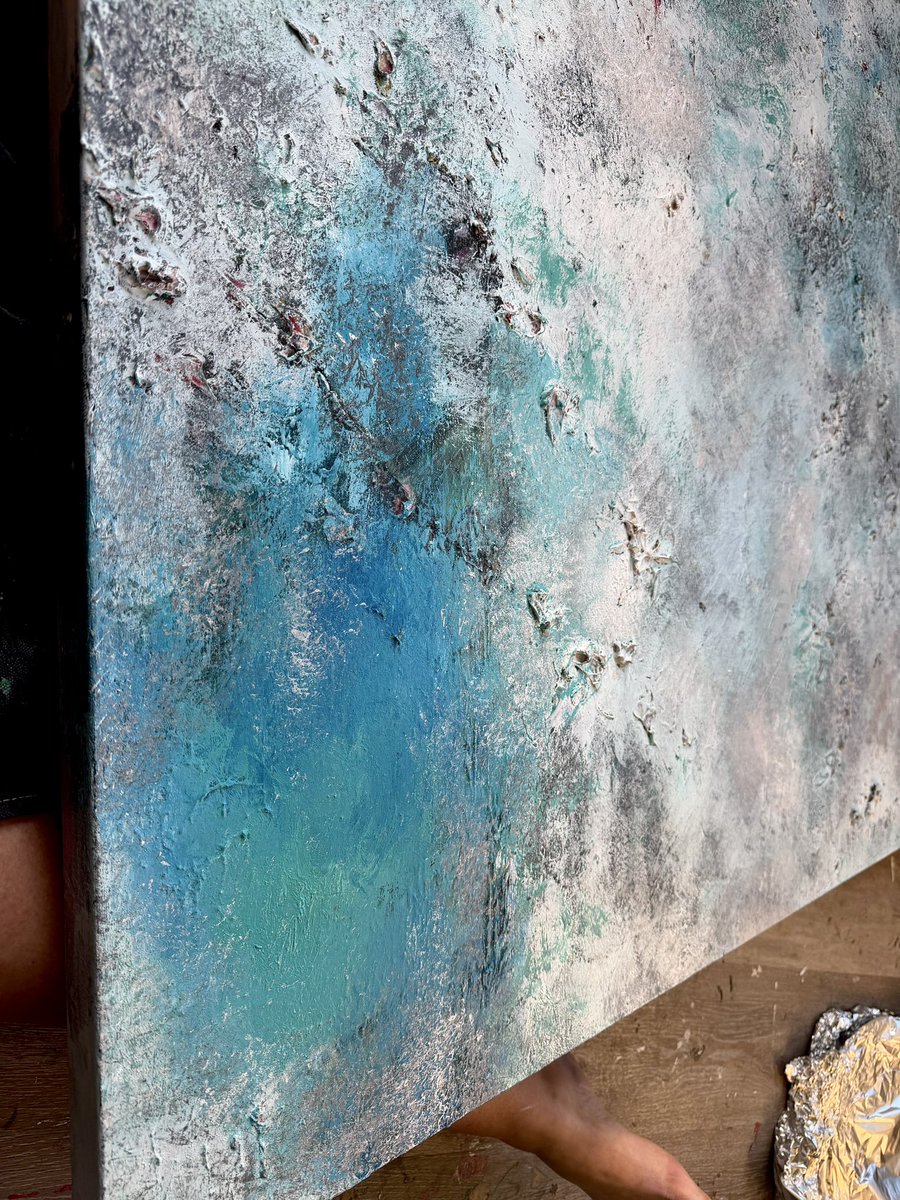 Recycling an old painting. The texture from the previous one pops through nicely. 48x48 #abstractartwork #abstractart #abstractpainting #art #artwork #artist #painting #kelliethomaswalker #artstudio #contemparyart #modernart #writer #artgallery #largescaleart