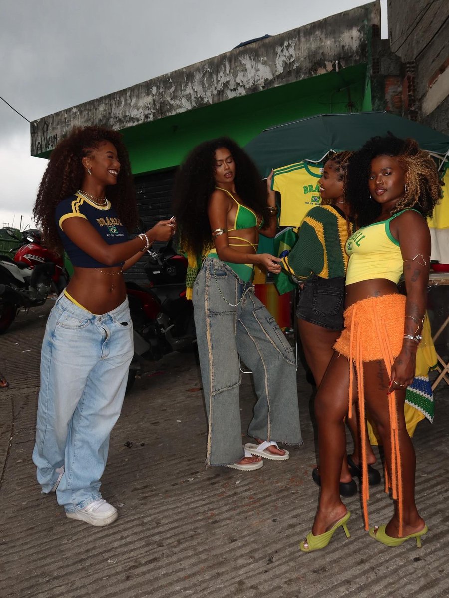 Ser pretinha e carioca é o meu plus