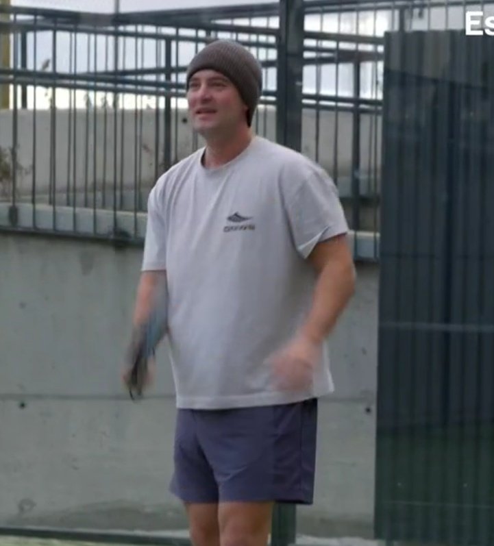 Q Borja iba a ser peor q los amigos lo sabían hasta los Pokémons 
Dios los cría y ellos solitos se juntan.
Y q se crea guapo el cara pan posao este...ayyyy
#Casados6