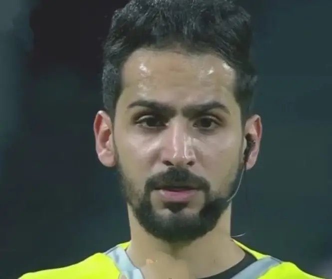 #ضمك_الأهلي

شهادة حق وفي الشهر الفضيل 

إذا التحكيم السعودي كذا والتطور الواضح في لقطات الفار 

افضل حكم سعودي استمر يافيصل البلوي 

نجم المباراة اليوم 👏👏