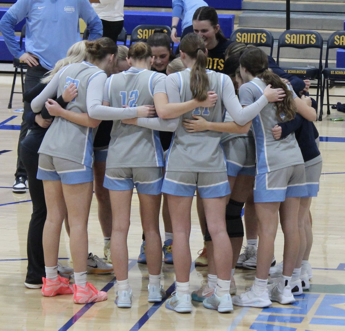 CSS WBBall tweet media