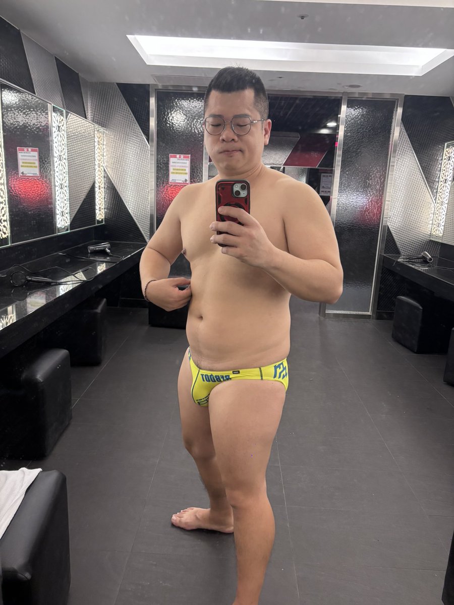 無聊男子日常 tweet media