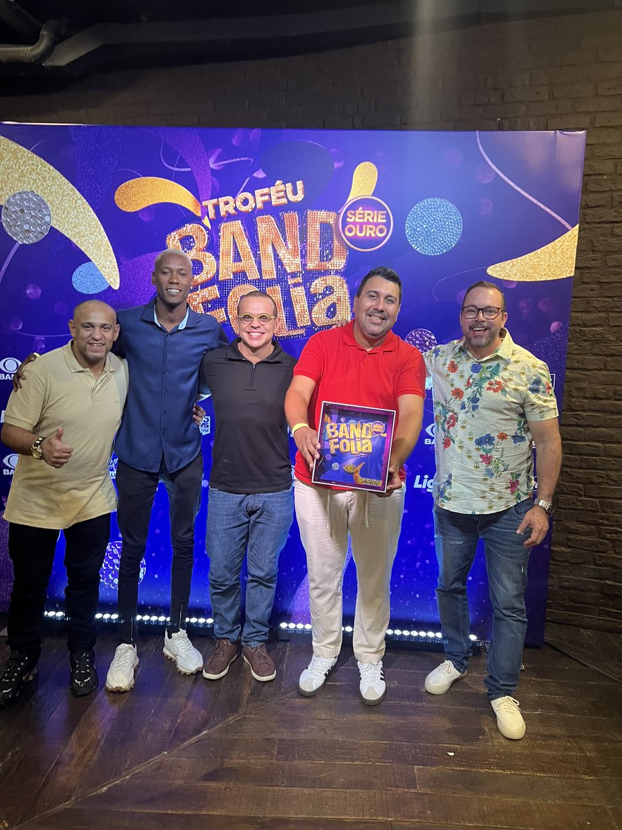 3 Anos tendo o Melhor samba da série ouro 

Gratidão aos meus parceiros de samba que pelo 3º ano fizemos o Melhor samba grupo. 

<a href="/GresEstacioDeSa/">Estácio de Sá</a> 
Mesmo se tiver o mínimo eu vou estar sempre dando o Máximo ❤️🦁