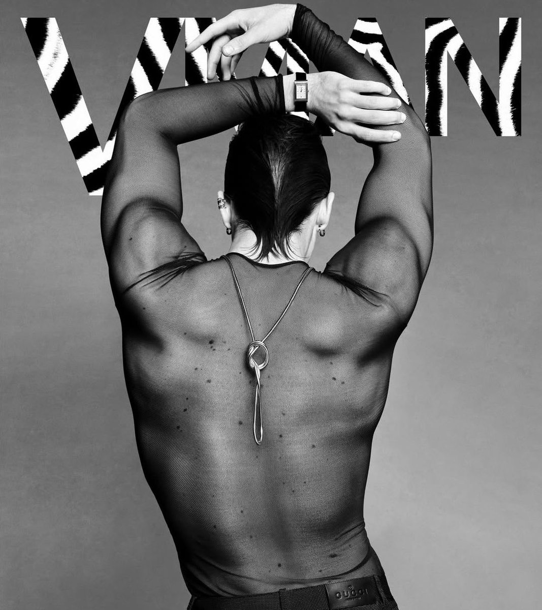 ilyanchiron's tweet photo. god i love backshots https://t.co/MUoa14PUO0