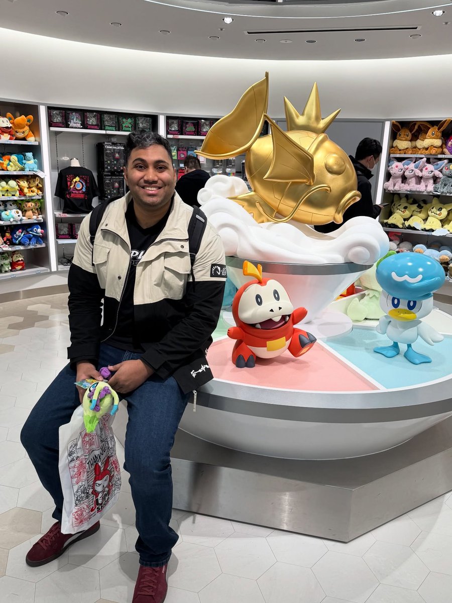 Rahul Reddy (レッディー ラフ-ル) tweet media