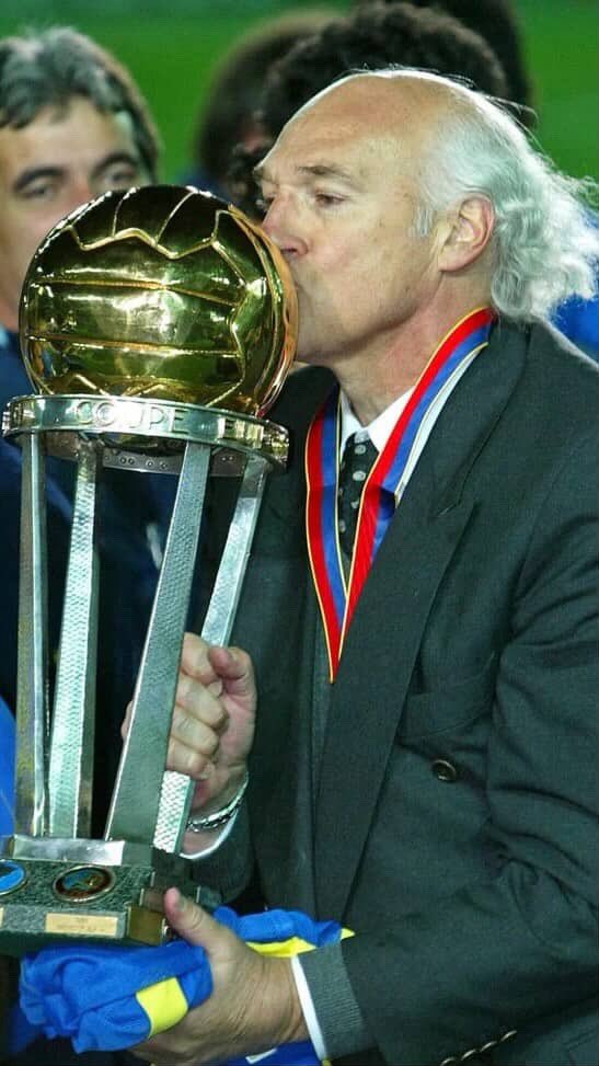 RinconDeBoca's tweet photo. 🤩 El segundo ciclo de este tipo fue ganar otra Libertadores y ganarle la final del mundo al Milan.

👉🏻 Lo peor de todo que se gastaban en compararlo con Gallardo, pelotudos. https://t.co/yaIjoadoRa