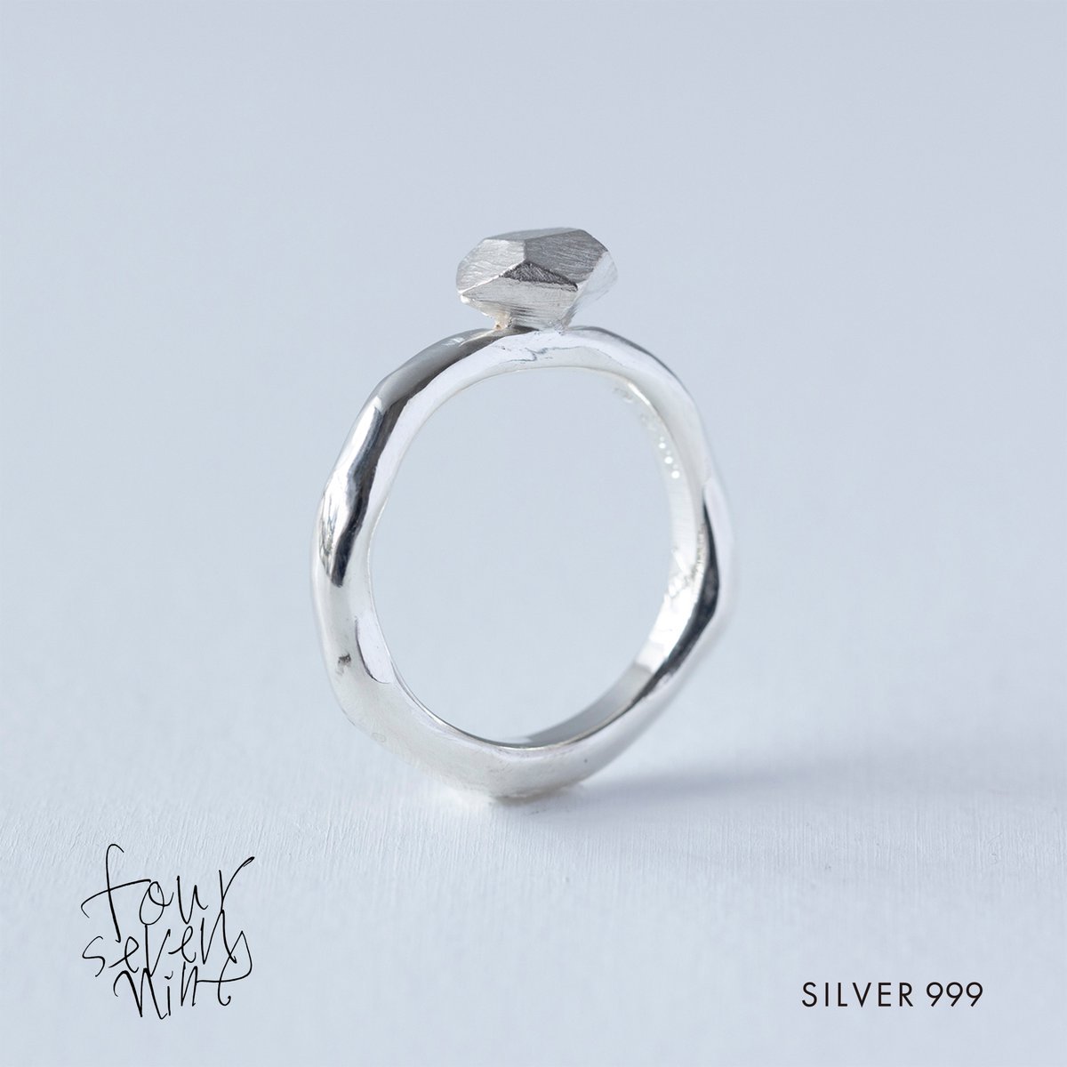 NHK「土スタ」にて #宮澤エマ さんに純銀リングをご着用いただきました！
素敵にご着用いただきありがとうございます✨
01-011 foursevennine.shop/products/01-011 
01-248 foursevennine.shop/products/01-248