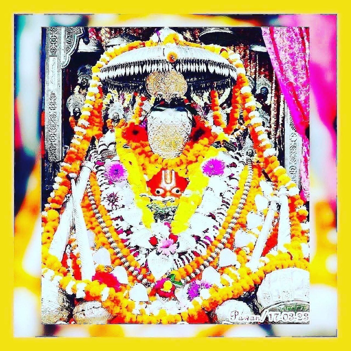 श्री हनुमते नमः🌹
श्री रामाय नमः🌷

अंजनि पुत्र महाबलदायी। 
संतान के प्रभु सदा सहाई।🚩

💙💙जय अयोध्या धाम जी 
♥️♥️जय जय सिया राम जी 
🧡🧡जय श्री अयोध्या हनुमान गढ़ी