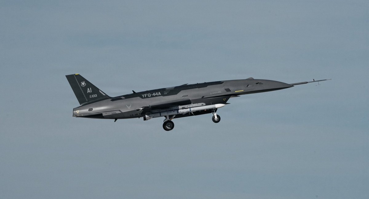 OfficialCSAF's tweet photo. We are moving with urgency &amp; purpose to deliver game-changing capabilities to our warfighters. CCA inert captive carry testing is a deliberate step in our plan to build a more lethal &amp; integrated @usairforce.

https://t.co/S1zR1jMO1f https://t.co/2OQDKd9A2n