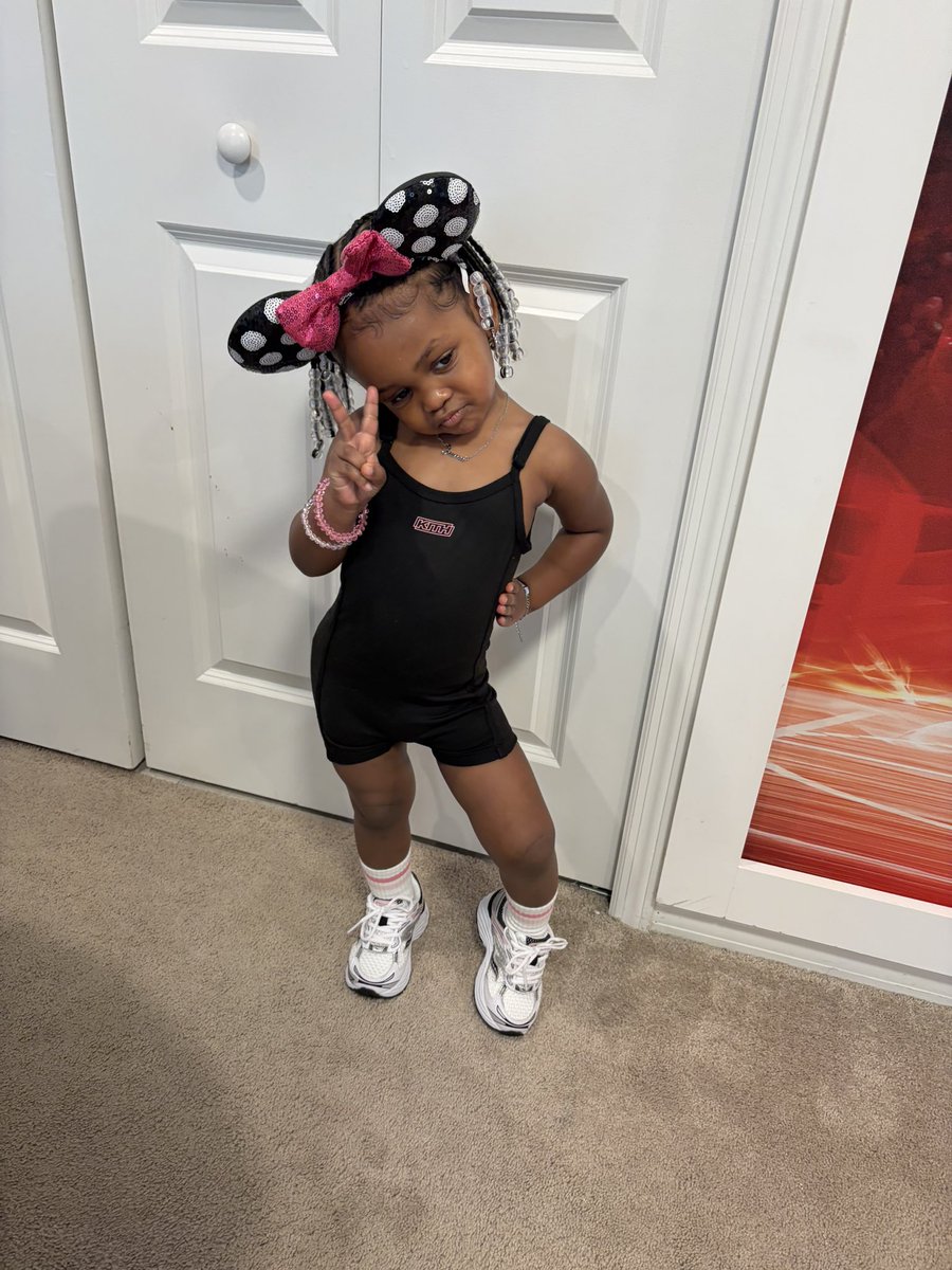 Kaela_2x's tweet photo. creating memories that last forever #favgirl🩷 #disney26’ https://t.co/JEemnAQHVb
