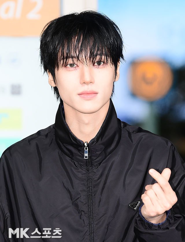 ATEEZ(에이티즈) Updates tweet media