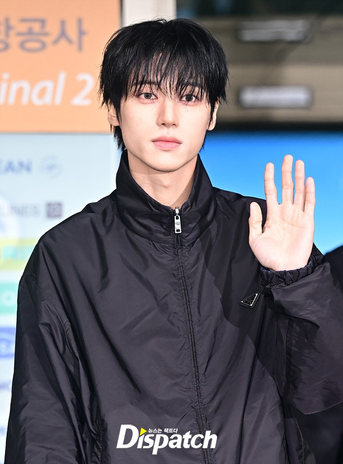 [📷] WOOYOUNG heading to Milan to attend the Prada FW Womenswear Show

BENVENUTO ALLA MFW WOOYOUNG
#WOOYOUNG #우영
#PRADA #PRADAFW26
<a href="/ATEEZofficial/">ATEEZ(에이티즈)</a> <a href="/Prada/">PRADA</a>