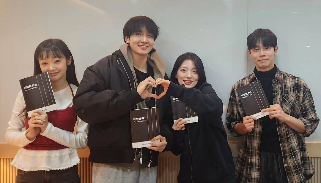 mayurlnxy193297's tweet image. ห้ามพลาด “กองทัพ พีค” รับบทปีศาจใน “The Devil’s Kiss” ซีรีส์เกาหลีสุดท้าทาย 😈🔥

#TheDevilsKiss #KONGTHAPPEAK #กองทัพพีค