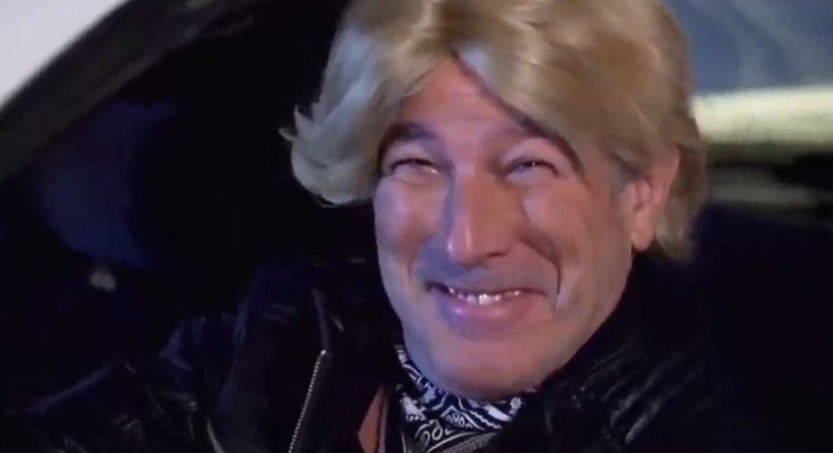 Gastontin's tweet photo. Amo que Andrea del boca se va a encerrar como CFK #GranHermano https://t.co/UDsWbv6iGu