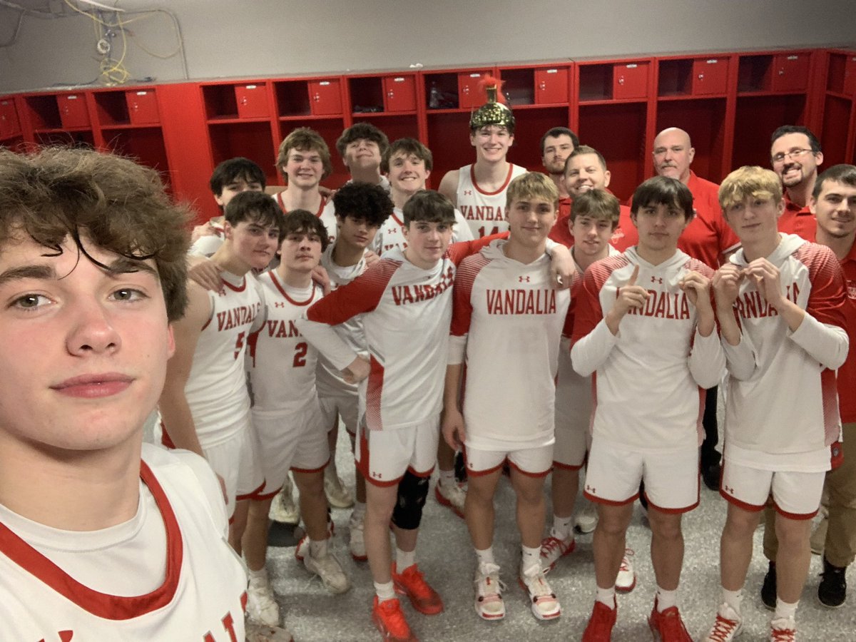 Vandalia Vandals Basketball tweet media