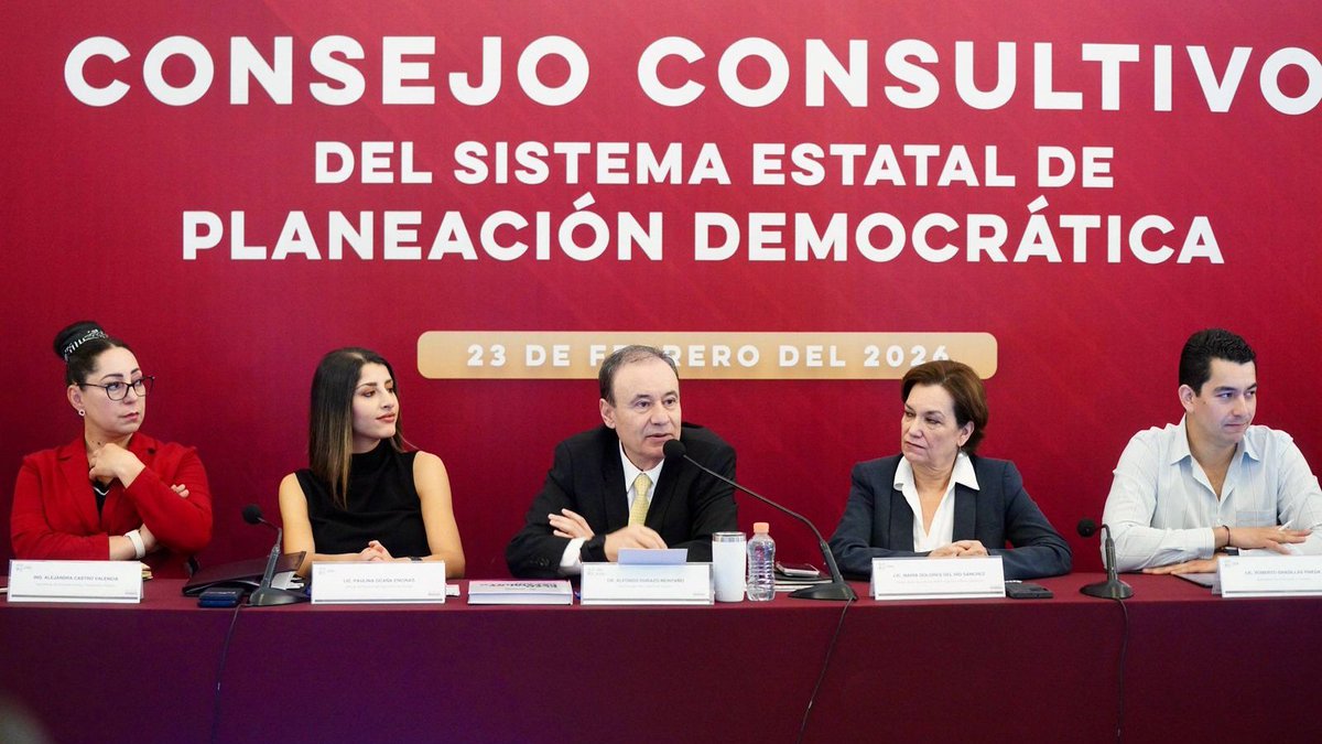 Presenta Gobernador resultado de la actualización de Plan Estatal de Desarrollo.
La armonización de éste con proyecto nacional reforzará congruencia en justicia social, transición energética y más: Alfonso Durazo.
sonoralifemagazine.com/general/48468