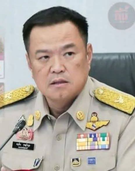 เห็นด้วย 100℅
#เอาแล้วสิ‼️เขย่าบัลลังก์นักปกครอง! "อนุทิน" สั่งรื้อแหลกวาระ "กำนัน-ผู้ใหญ่บ้าน" เลิกนอนกินจนเกษียณ 60 ปี ดัดหลังพวกอิทธิพล-ไร้วิสัยทัศน์!
กลายเป็นประเด็นร้อนฉ่าที่ทำเอาศาลาลางจังหวัดทั่วประเทศต้องสั่นสะเทือน! เมื่อ นายอนุทิน ชาญวีรกุล นายกรัฐมนตรีในรัฐบาล "ใหม่"