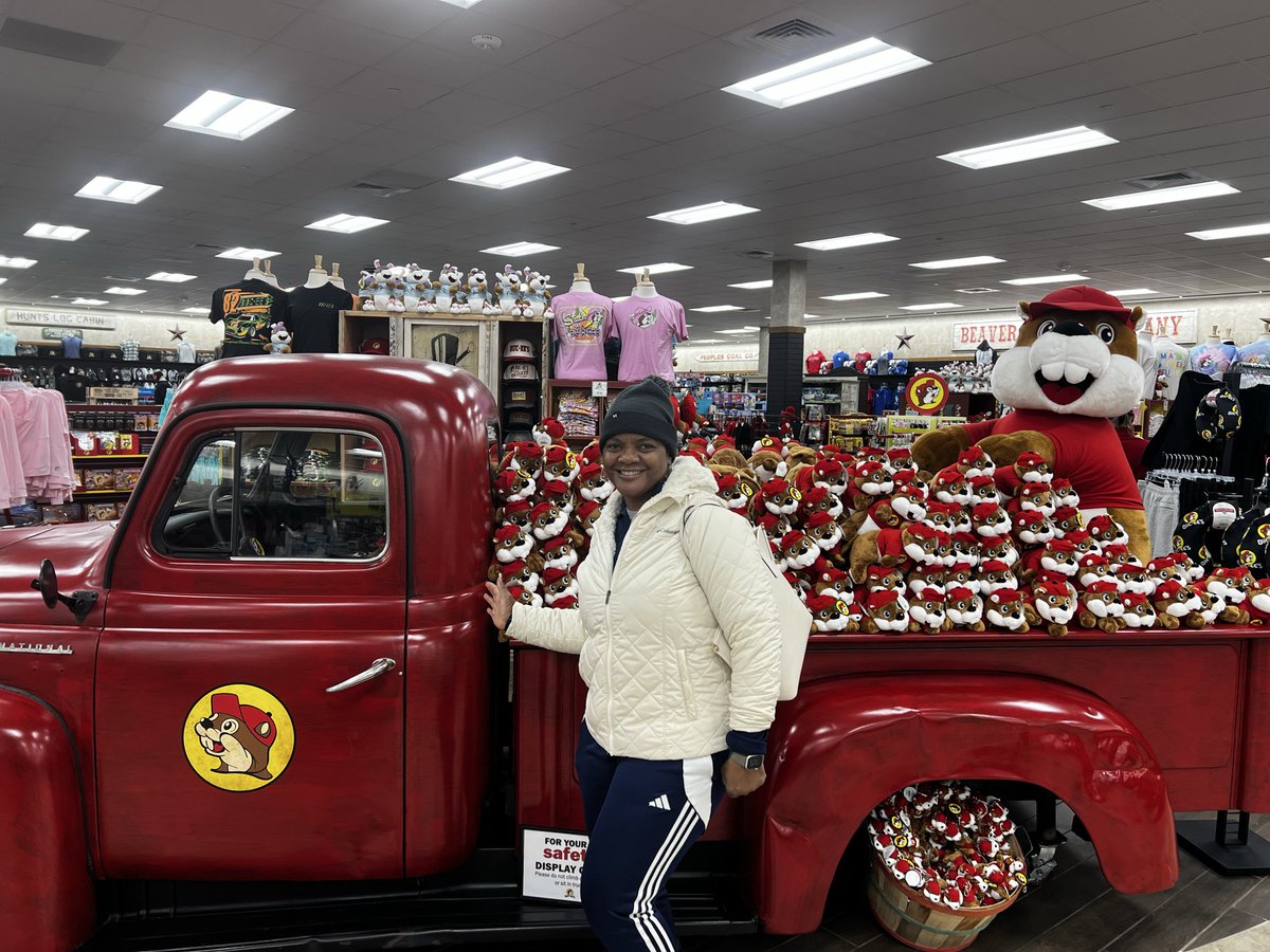 Melissa Townsend tweet media