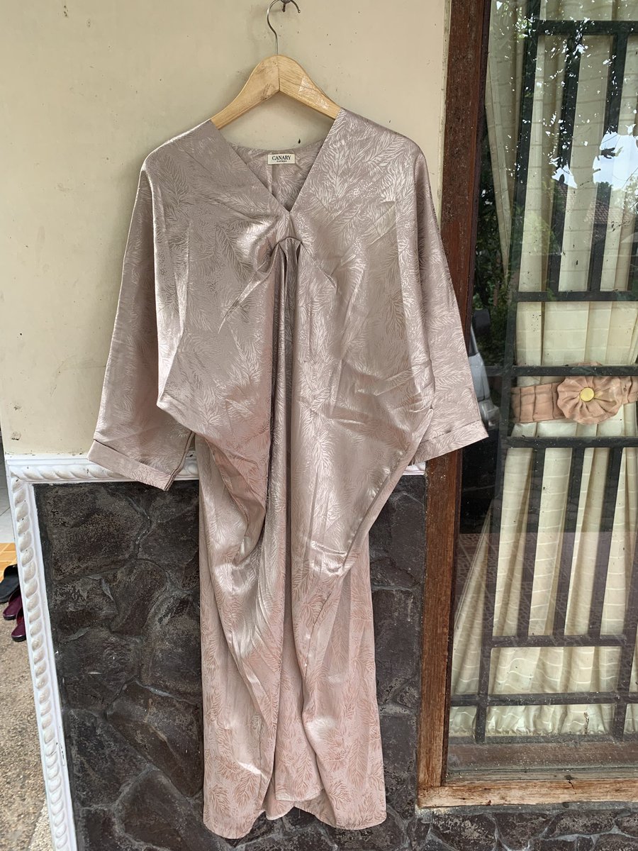 szstudio tweet media