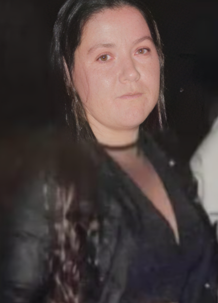 Lamentamos mucho informar, que se quitó la vida  Florencia del Valle Sosa, de 30 años, quien había desaparecido el 12/2 en Aguilares, Tucumán. Apareció con vida en Santa Rosa, en estado de shock, pero no aguantó las burlas hacia ella por redes sociales y se suicidó. QEPD Flor😢