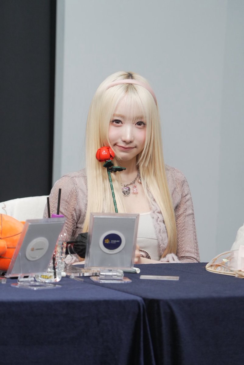 SayMyName】 先週のファンサインイベントにて📸💖 #SayMyName #HITOMI