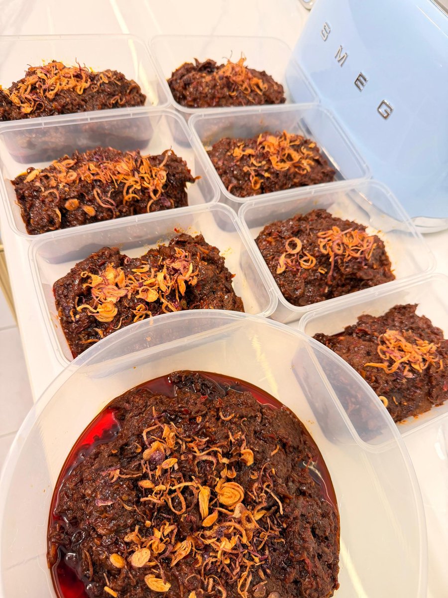 zharyyf's tweet photo. Pre order homemade
Granny Dendeng Daging Dendeng original recipe dari Perak. Pre Order untuk:

1kg Rm85
500g Rm45

@MohKeIpoh
@viralperak
@JJCMPERAK

Whatsapp https://t.co/DHFaulRyTP https://t.co/KmbCuOmpNn