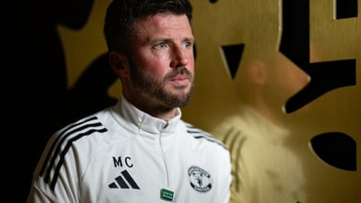 azattelevision's tweet image. Benign kicker: Carrick’s big week at United may seem smooth, but a tight finish could hinge on off-field decisions. #MUFC #DeadlineWeek
Press Follow - Stay Connected With  Azat TV