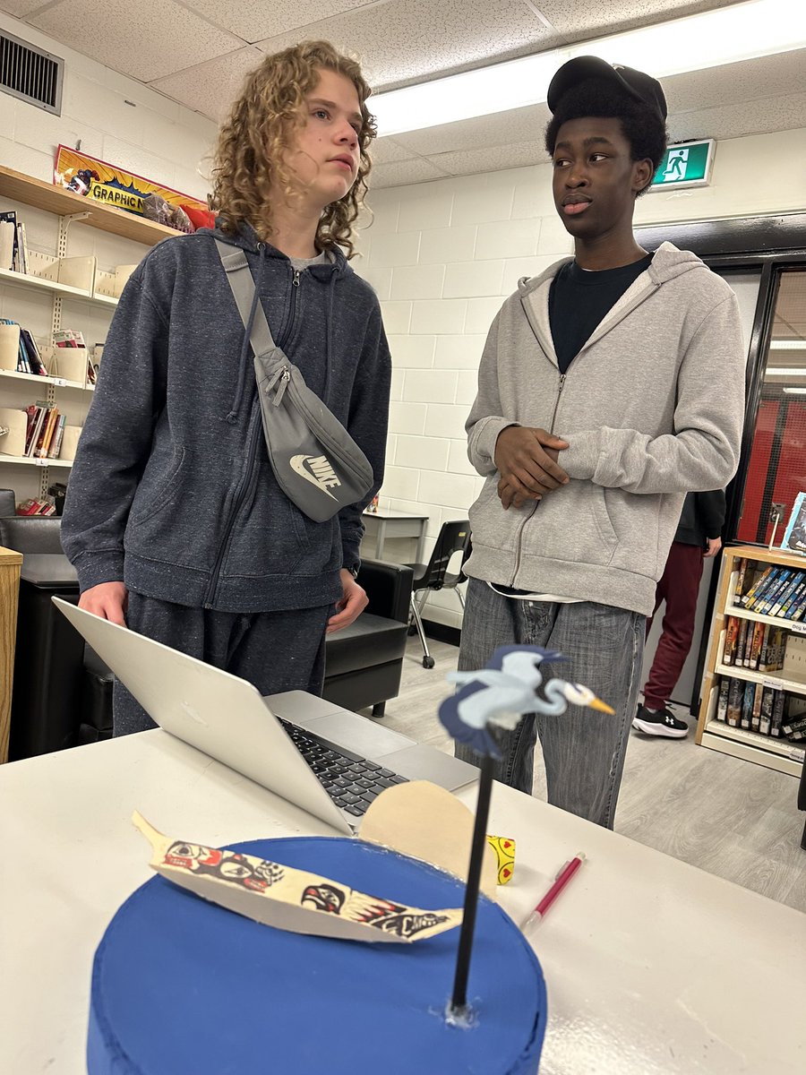 Mr. Pora tweet media