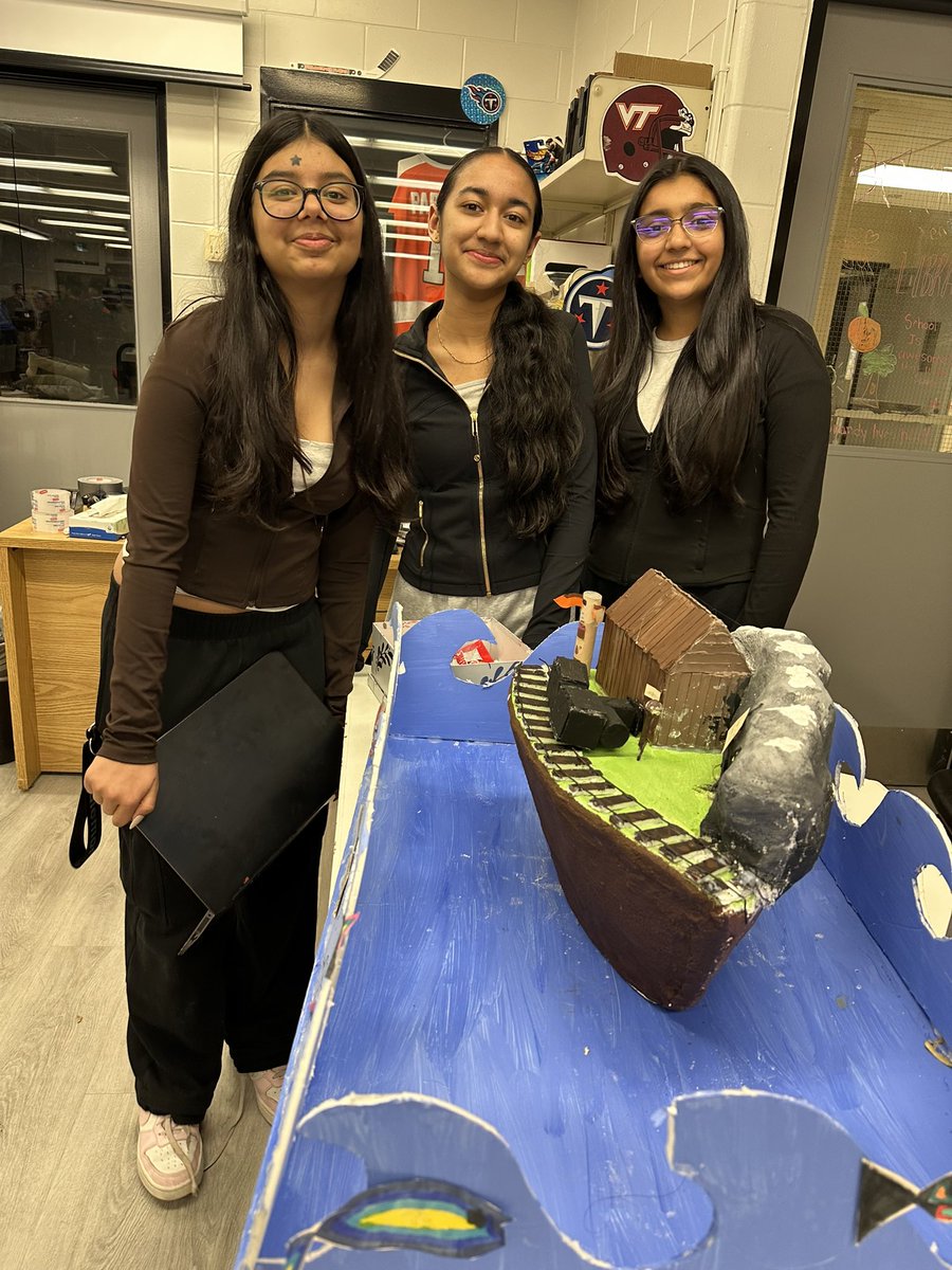 Mr. Pora tweet media