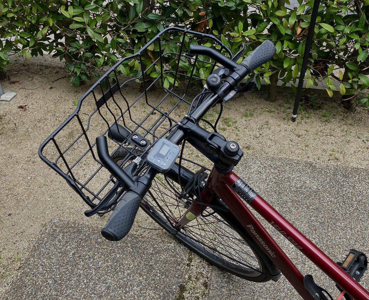 息子が置いてったベロスター改　
バッテリーどこ行ったっけ
#ベロスター