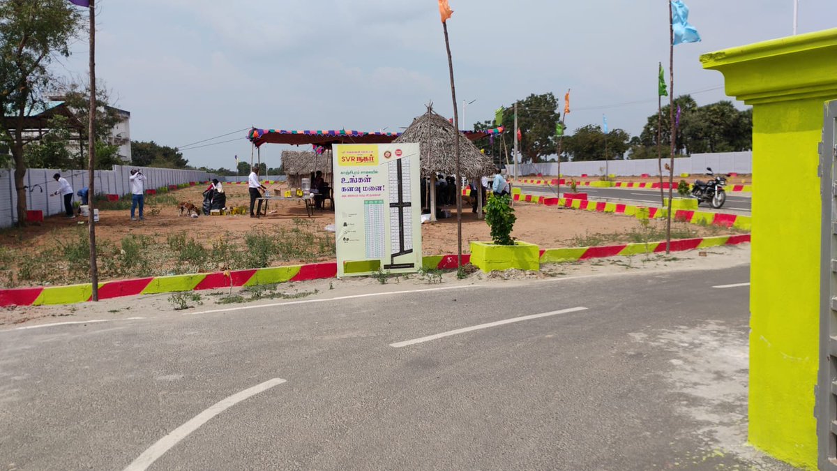 kamalkanna_73's tweet image. 🌿Surrounded by fully developed houses – *Immediate Construction*
📍 Prime residential location with excellent connectivity
✈️ Close to the upcoming *Parandur International Airport*
Sq,ft : 1750 rs , #kanchipuram #landsale #plots