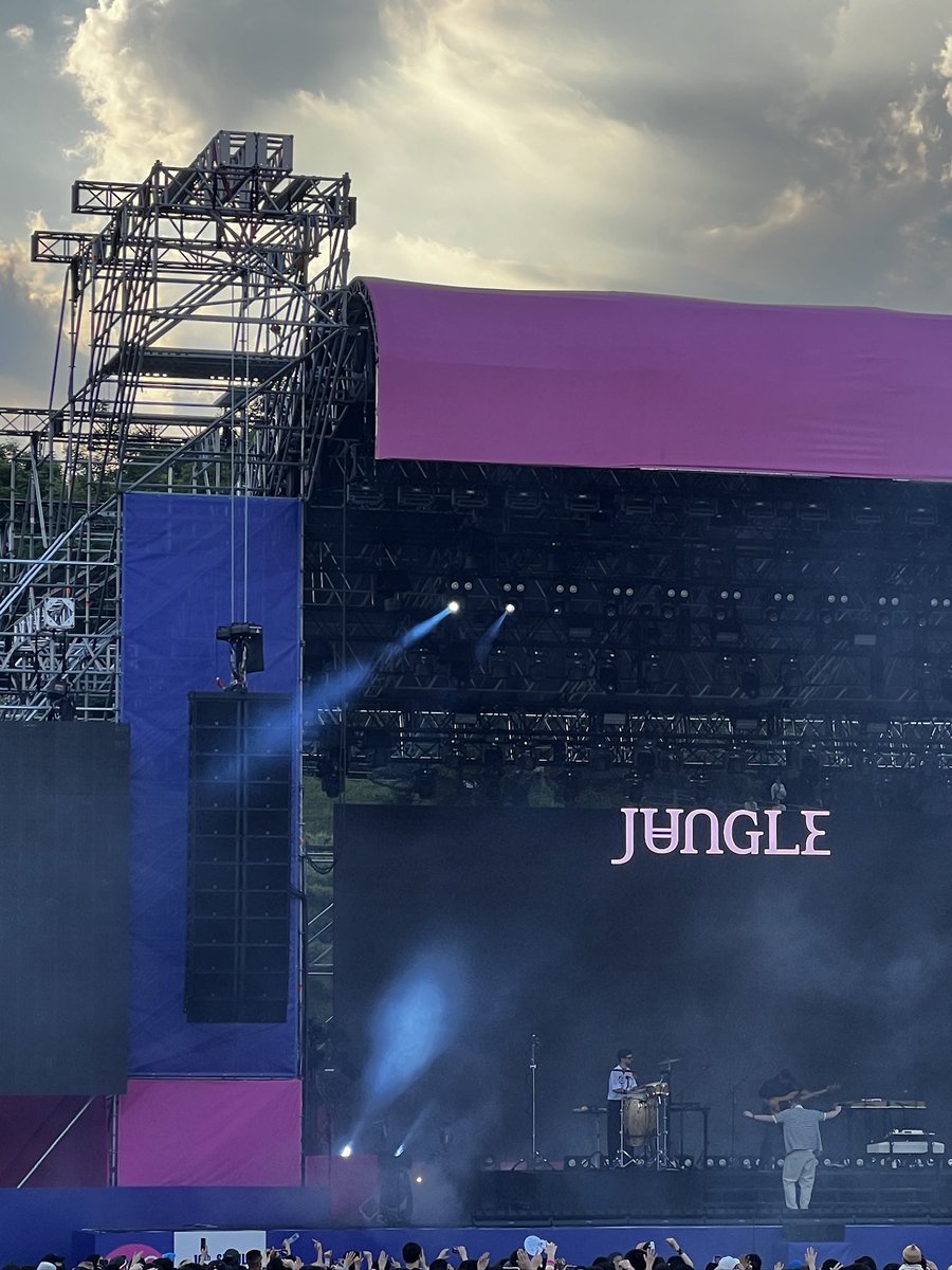 Secondtrack tweet media