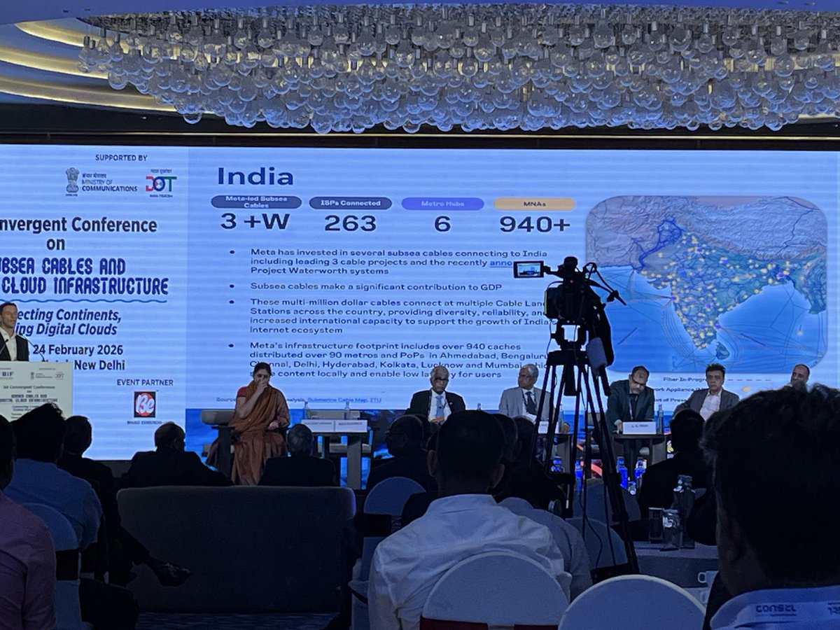 anurag_bhatia's tweet photo. Meta #AS32934 peers with 263 ISPs and has 940 caches in India. Announced by Nico Roehrich, Director Network Investment, APAC, Meta Platforms at Subsea cable event in Delhi. https://t.co/G9ZgI14900