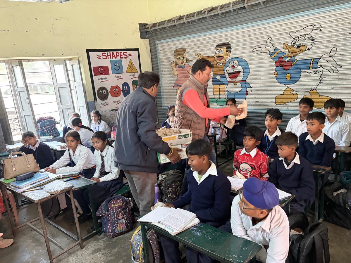 भारतीय खाद्य निगम, मंडल कार्यालय, जालंधर द्वारा 16.02.2026 से 28.02.2026 तक आयोजित स्वच्छता पखवाड़ा के अंतर्गत दिनांक 24.02.2026 को एक सरकारी विद्यालय में स्वच्छता विषय पर सेमिनार आयोजित किया गया।
#SwachhtaPakhwada #FCI #SwachhBharat #Jalandhar