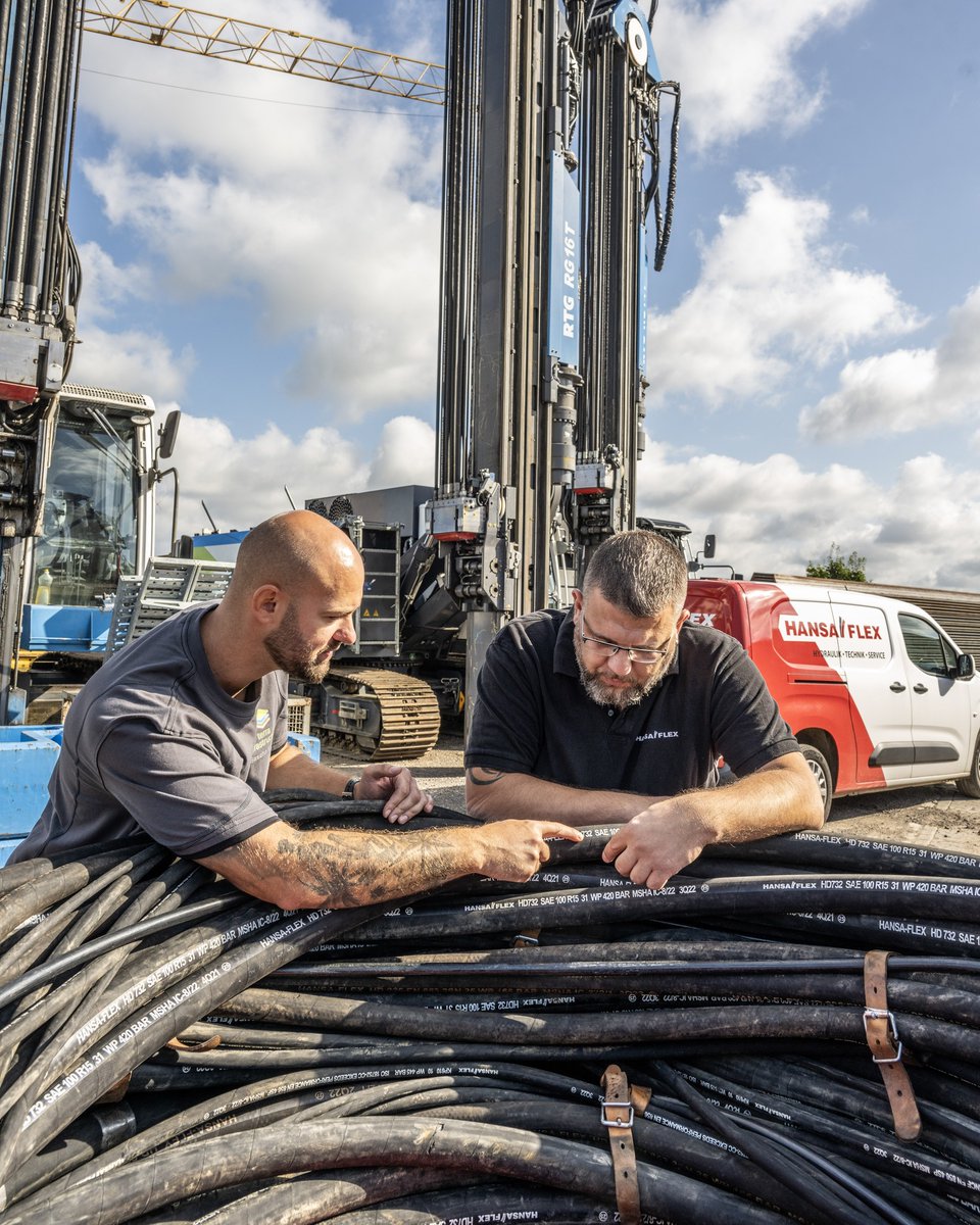 Workshop performance drives site success. Terra maintains hydraulic systems under high vibration—cylinder repairs, hoses, oil, inspections. Mobile support available. Preventive care ensures reliable operation. Reliability for every project. 🛠️🚧