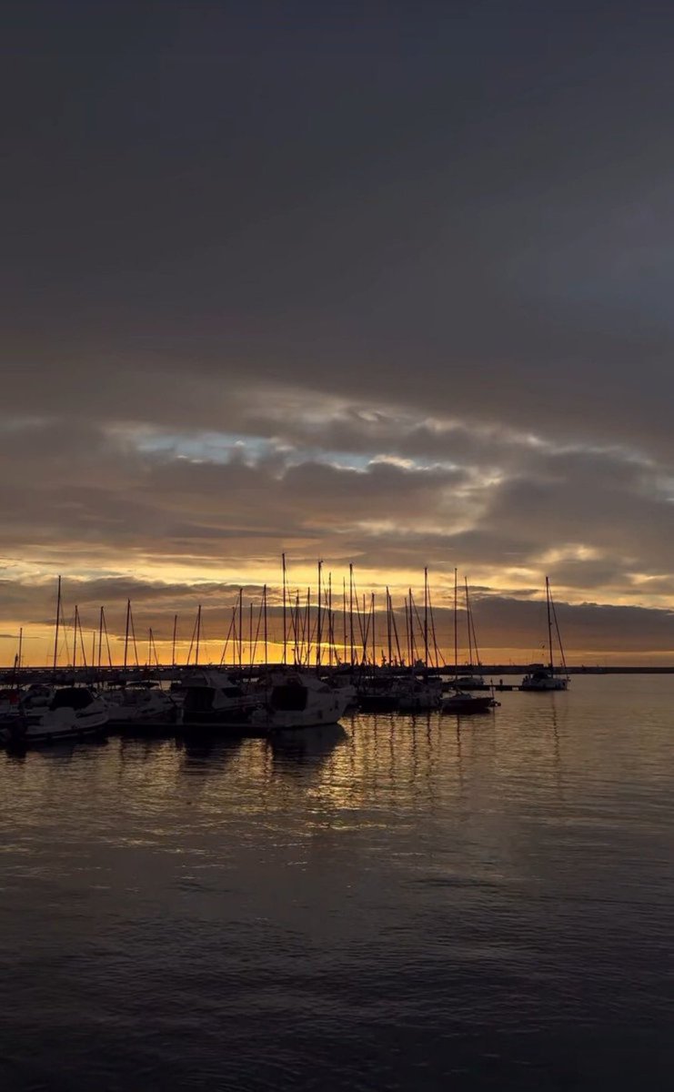 MagnificaLounge's tweet image. Ouverture…
#sunrise #love #Puglia #Italy #mare