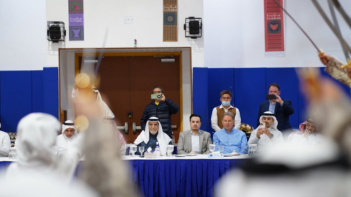 مدارس الظهران الأهلية tweet media